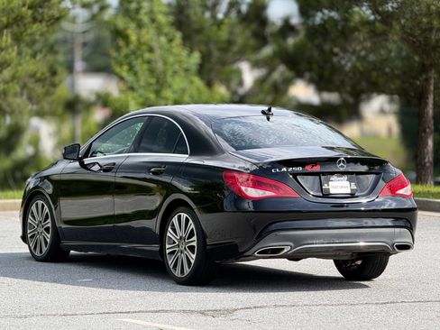 Used 2018 Mercedes-Benz CLA 250 image 10
