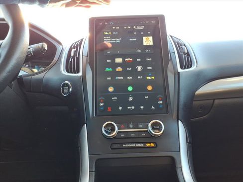 Certified 2024 Ford Edge SEL w/ Convenience Package image 15