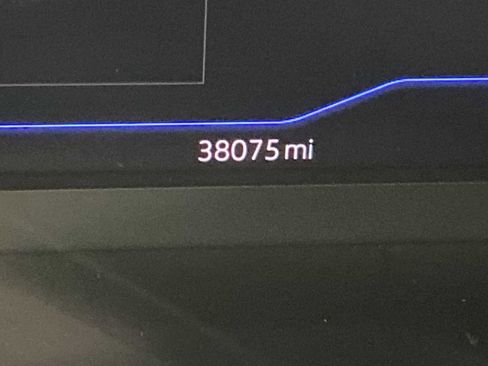 Used 2019 Volkswagen Jetta SEL Premium image 18