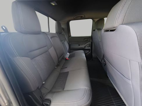 New 2026 Nissan Frontier SV w/ SV Convenience Package AWD/4WD image 6