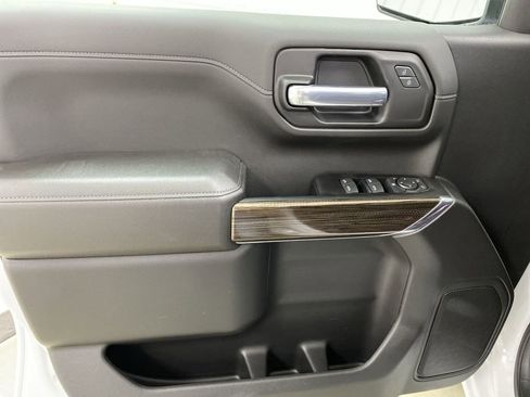 Used 2022 Chevrolet Silverado 1500 LT Trail Boss image 19