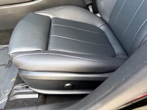 Used 2025 Mercedes-Benz CLA 250 image 18