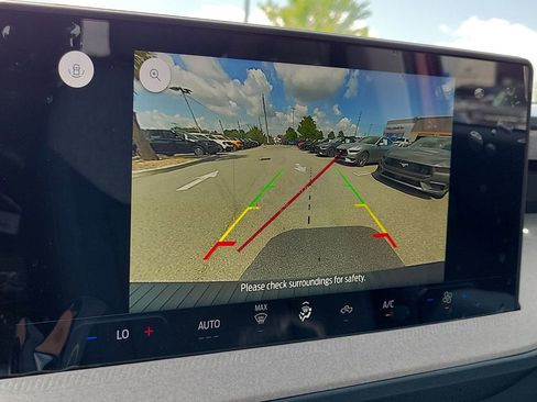 New 2026 Ford Maverick XLT image 24