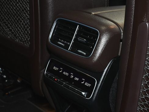 Used 2023 Mercedes-Benz GLS 450 4MATIC image 63