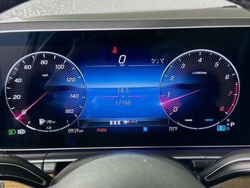 Used 2024 Mercedes-Benz GLE 350 4MATIC w/ AMG Line Exterior image 12