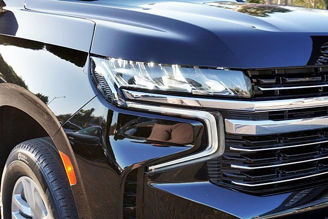 Used 2023 Chevrolet Tahoe LT AWD/4WD image 12