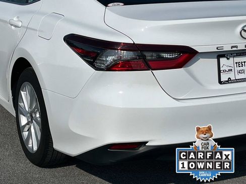 Used 2024 Toyota Camry LE image 5