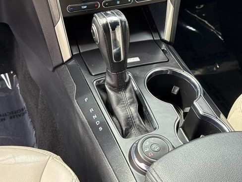 Used 2019 Ford Explorer Limited w/ Class III Trailer Tow Package AWD/4WD image 22
