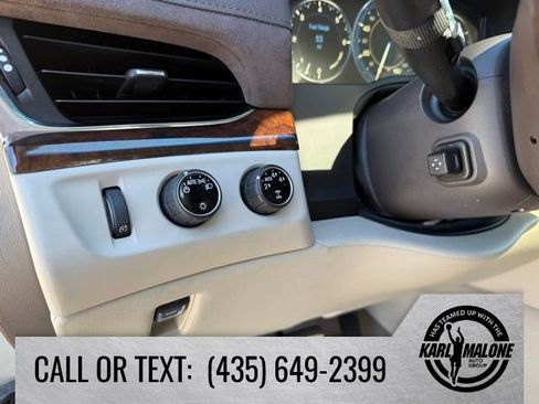 Used 2015 Cadillac Escalade Premium AWD/4WD image 15