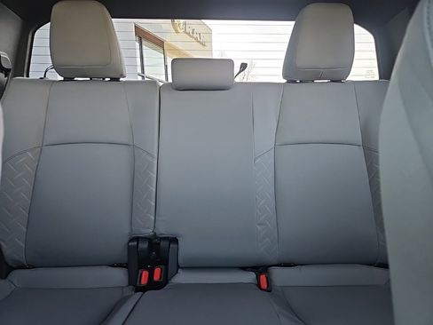 Used 2025 Toyota Tacoma SR5 image 42