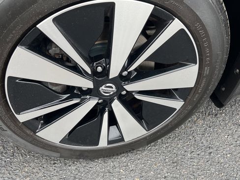 Used 2022 Nissan Altima 2.5 SV w/ SV Premium Package image 10