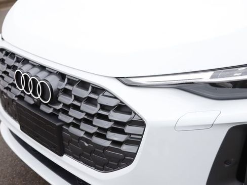 New 2025 Audi Q5 2.0T Premium Plus image 11