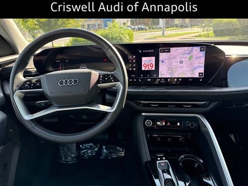 Certified 2025 Audi Q5 Premium w/ Convenience Package AWD/4WD image 14