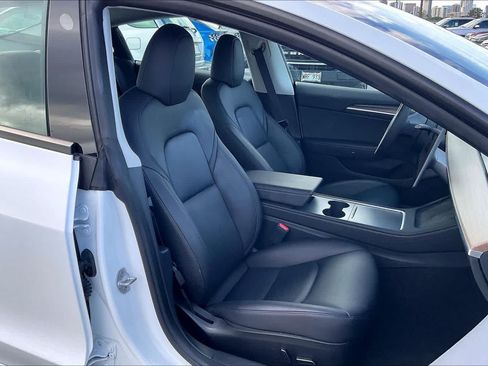 Used 2023 Tesla Model 3 Standard Range RWD image 13