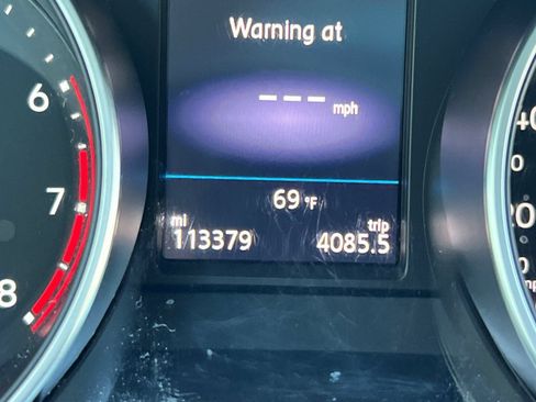 Used 2020 Volkswagen Tiguan SE w/ Panoramic Sunroof Package FWD image 3