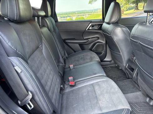 Used 2022 Mitsubishi Outlander SE FWD image 13