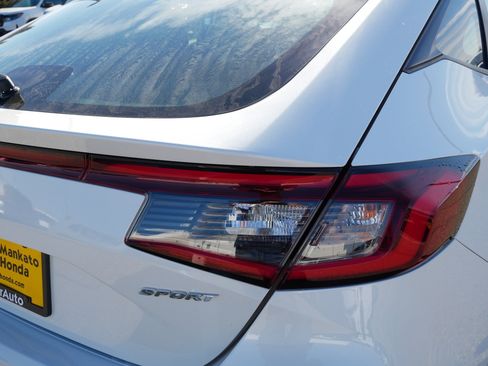 Used 2024 Honda Civic Sport image 17