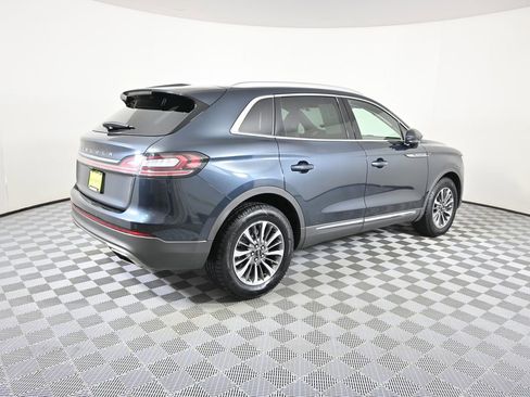 Used 2022 Lincoln Nautilus AWD w/ Premium Package image 6