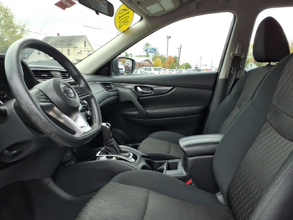 Used 2018 Nissan Rogue S AWD/4WD image 14