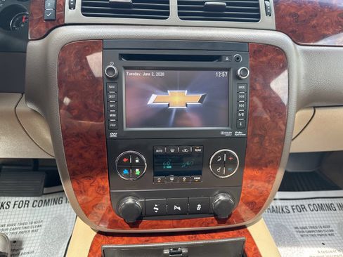 Used 2013 Chevrolet Suburban LTZ AWD/4WD image 60