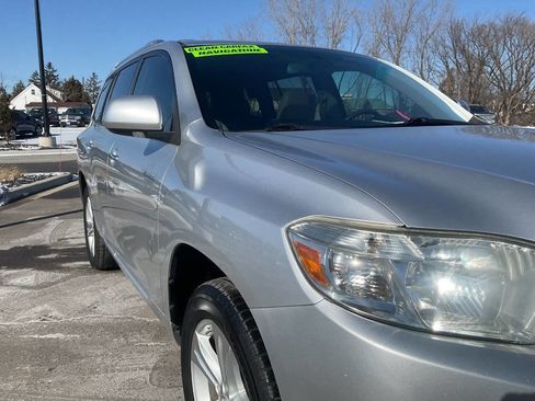 Used 2010 Toyota Highlander Limited image 11