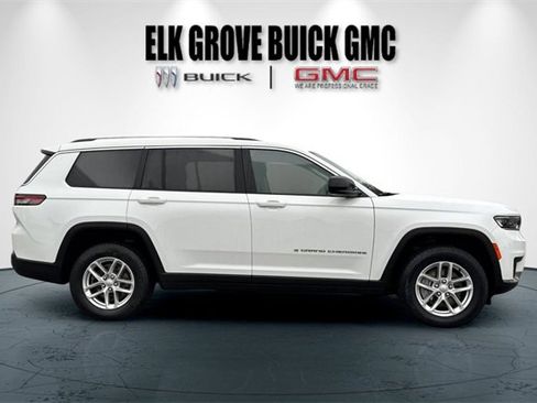 Used 2023 Jeep Grand Cherokee L Laredo image 3