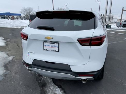 Used 2023 Chevrolet Blazer LT w/ Driver Confidence Package FWD image 9