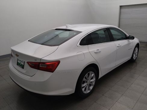 Used 2025 Chevrolet Malibu LT FWD image 9