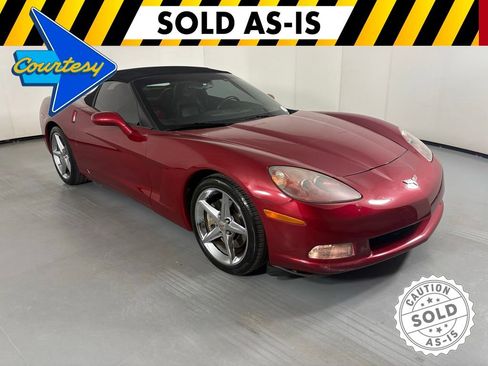 Used 2011 Chevrolet Corvette Convertible w/ Preferred Equipment Group RWD image 2