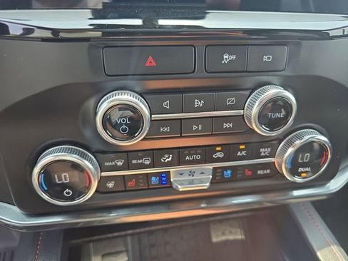 Certified 2023 Ford Expedition Limited AWD/4WD image 23