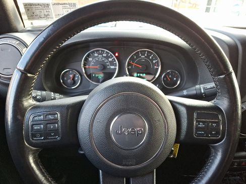 Used 2016 Jeep Wrangler Unlimited Sport image 18