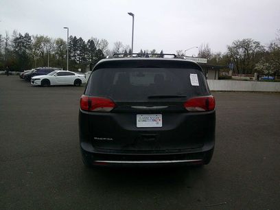 Used 2020 Chrysler Pacifica Touring-L