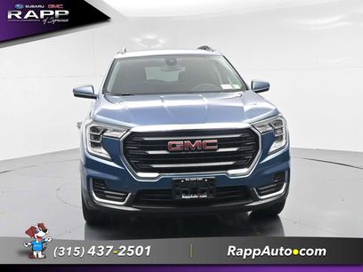 Used 2024 GMC Terrain SLE w/ Driver Convenience Package