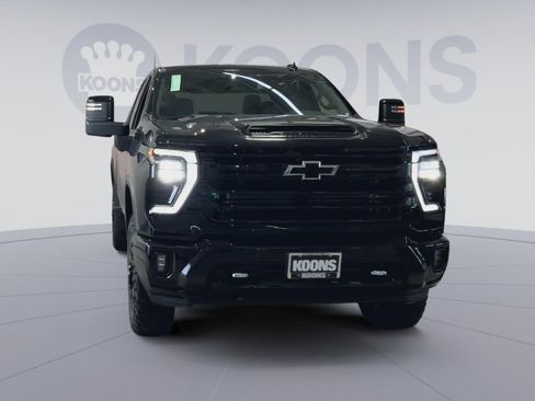 New 2026 Chevrolet Silverado 2500 High Country w/ Midnight Edition AWD/4WD image 10