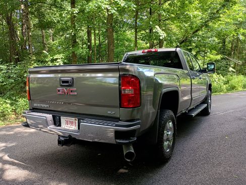 Used 2017 GMC Sierra 2500 SLT AWD/4WD image 6