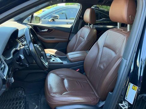 Used 2017 Audi Q7 3.0T Premium Plus AWD/4WD image 4
