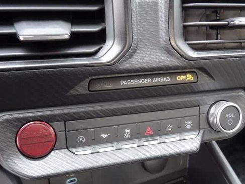 Certified 2024 Ford Mustang Coupe image 18