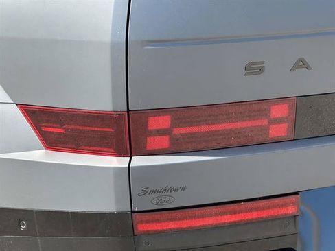 Used 2024 Hyundai Santa Fe Calligraphy AWD/4WD image 9