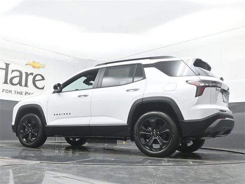 New 2026 Chevrolet Equinox LT w/ Convenience Package II image 33