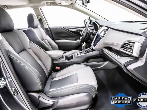 Used 2025 Subaru Outback Onyx Edition image 32