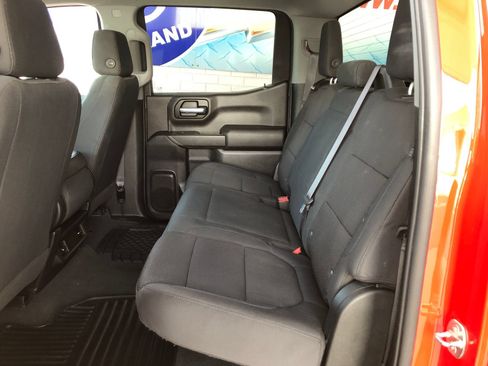 Used 2021 Chevrolet Silverado 1500 Custom AWD/4WD image 8