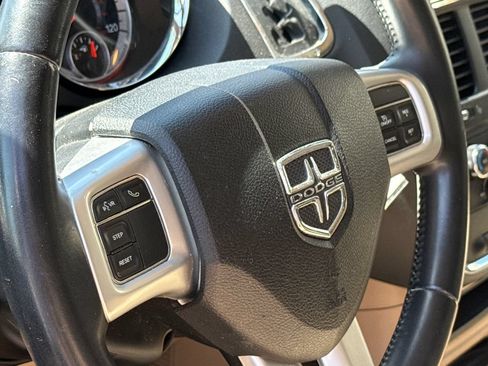 Used 2015 Dodge Grand Caravan SE w/ Quick Order Package 29E SE FWD image 25