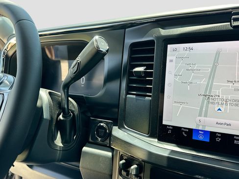 New 2026 Ford F250 4x4 Crew Cab Super Duty image 12