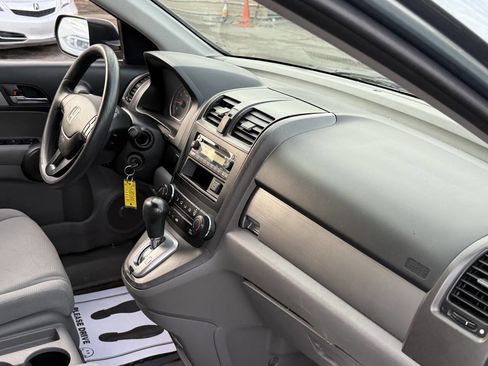 Used 2010 Honda CR-V LX image 12