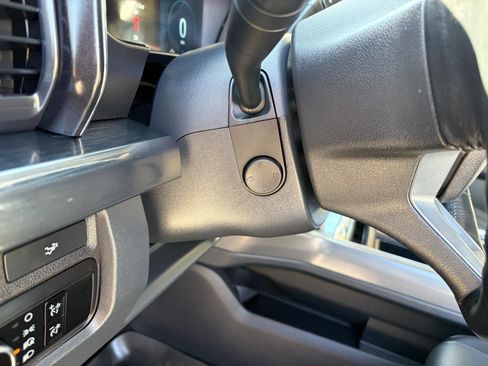 Used 2024 Ford F350 Lariat w/ Lariat Ultimate Package image 14