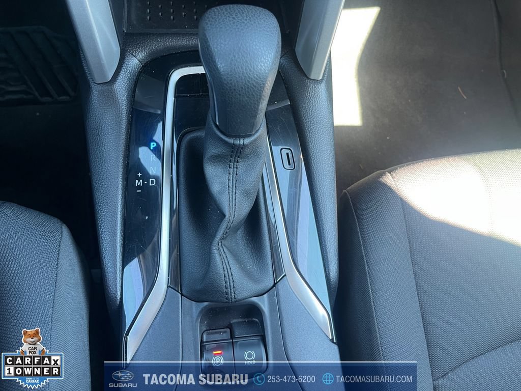 Used 2025 Toyota Corolla Cross LE AWD/4WD image 15
