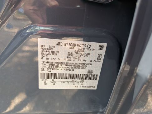 New 2026 Ford Maverick XLT w/ XLT Luxury Package FWD image 28