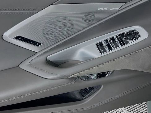 Used 2024 Chevrolet Corvette Stingray Premium Conv w/ Z51 Performance Package image 19