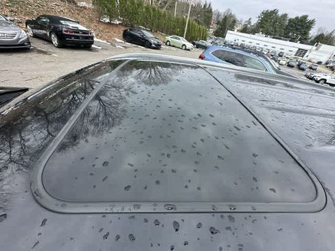 Used 2023 Toyota Highlander Limited image 6