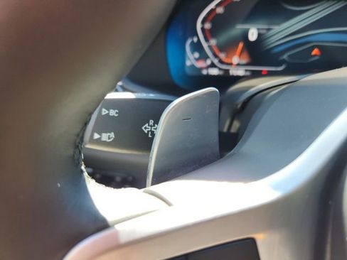 Used 2022 BMW X7 xDrive40i w/ M Sport Package image 36